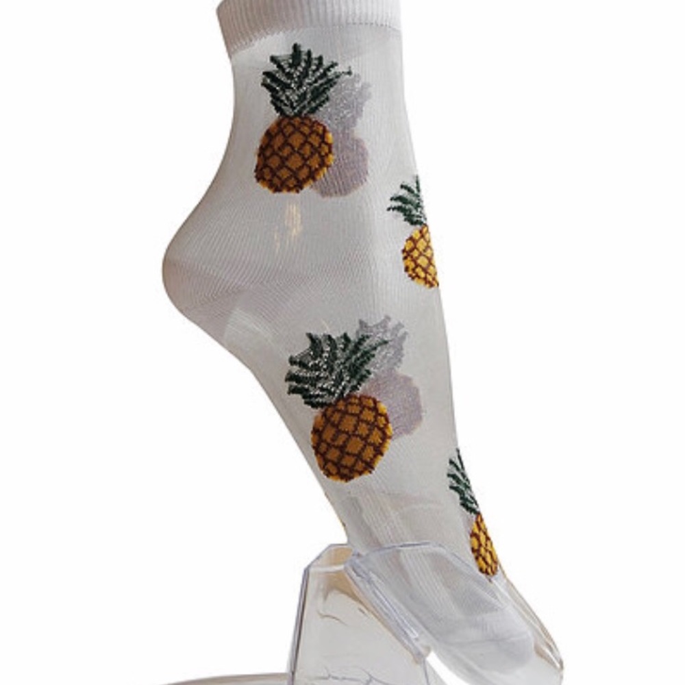 Lace Socks - Picture 5 of 5